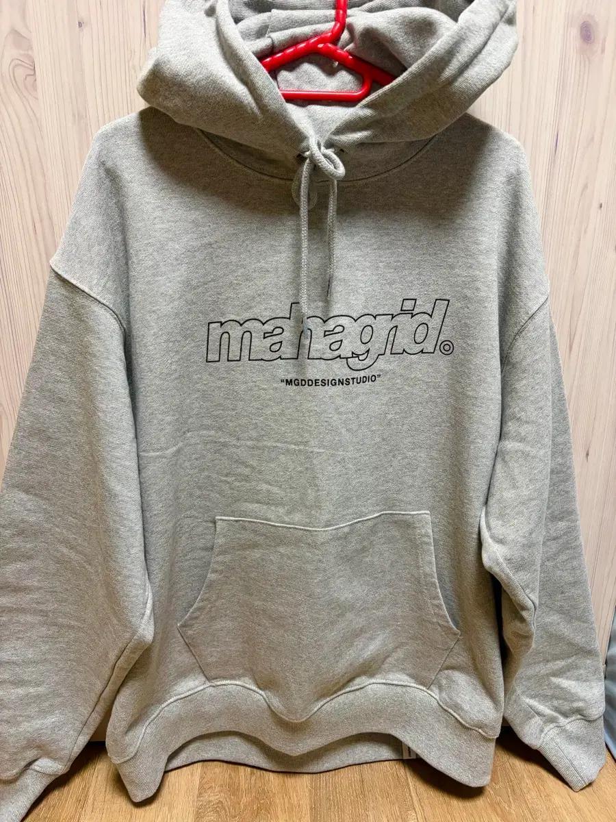 마하그리드 무신사 후드티 m사이즈 (미착용)