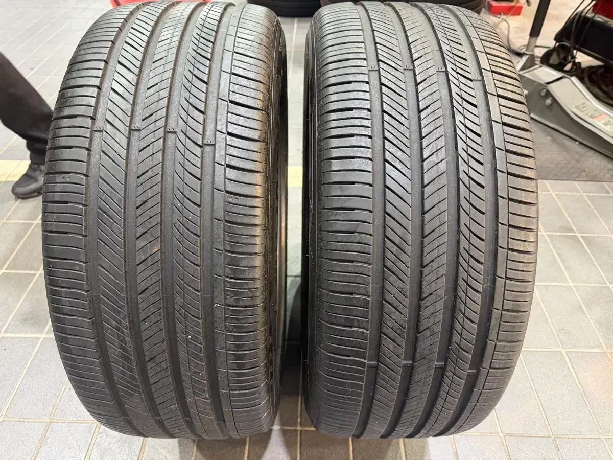 한국타이어 벤투스S2 AS X 265/45R20 2본 판매합니다.