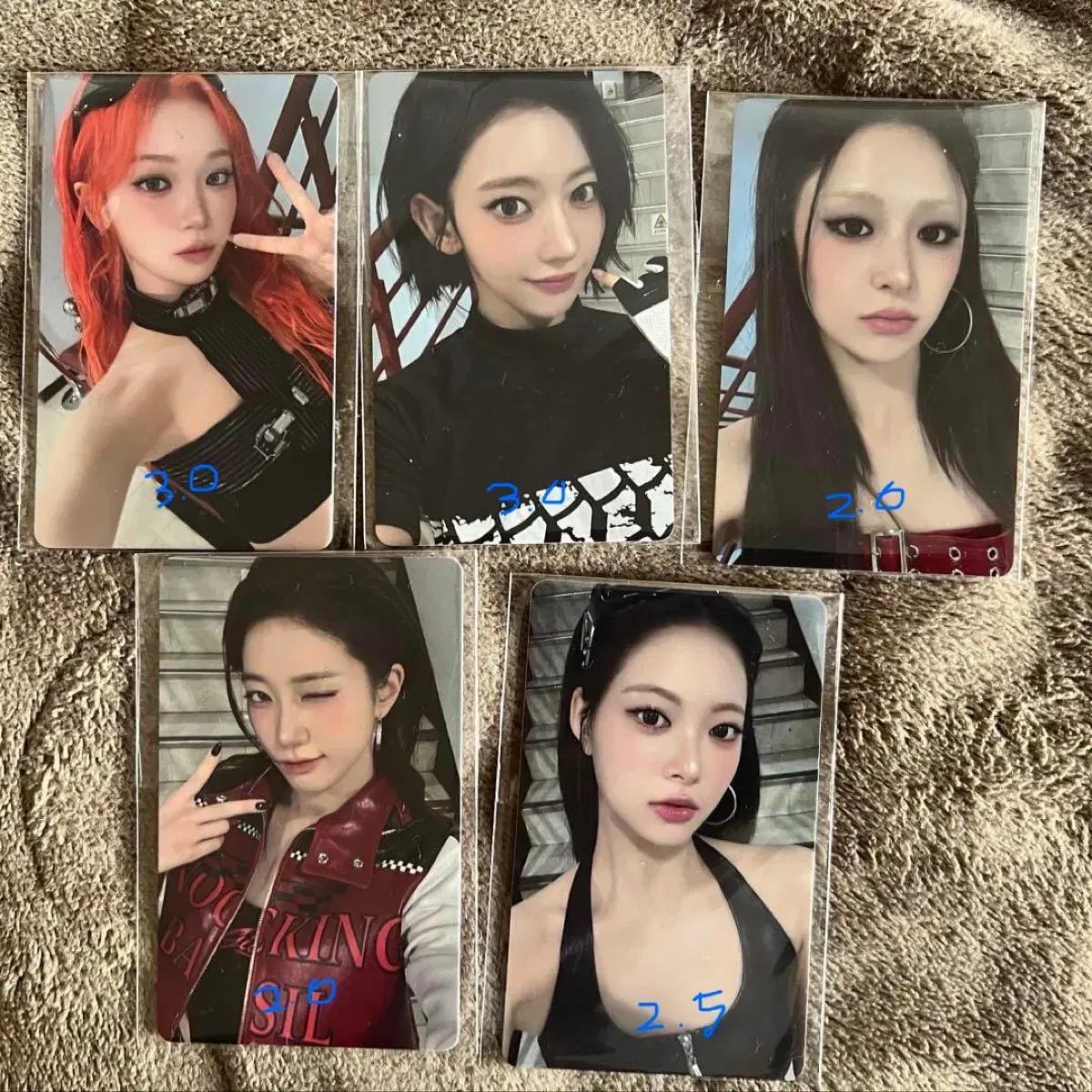 르세라핌 도쿄돔 이지 크레이지 핫 위버스 럭키드로우 포카 양도