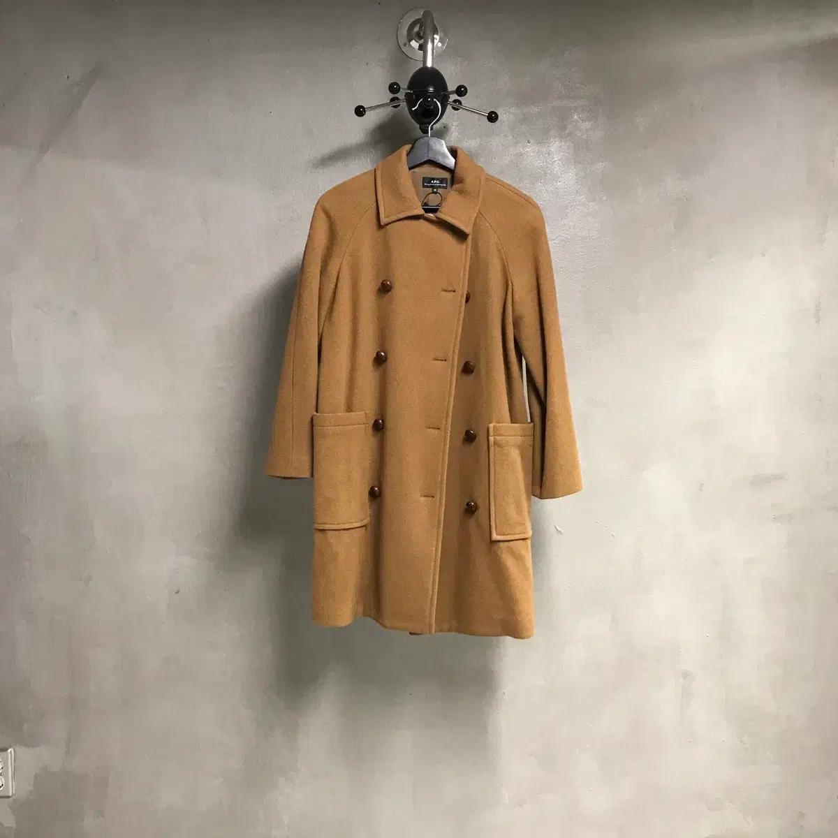 APC 아페쎄 더블 코트 브라운 XS(W)