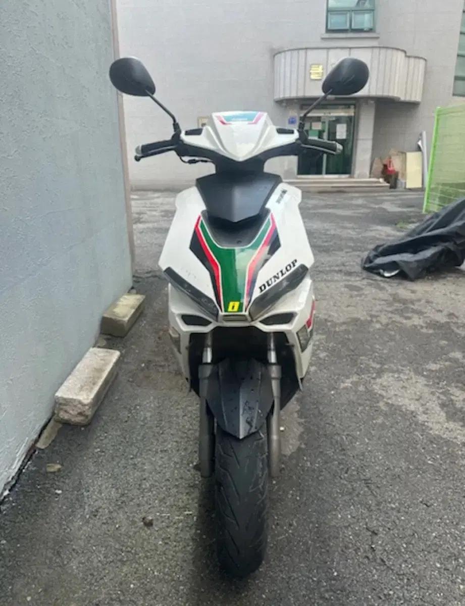 이탈젯 포뮬라 125 (스쿠터 오토바이 pcx nmax xmax