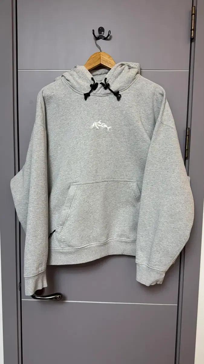 민트급) 나이키 acg 돌핀 후드티 2xl 그레이