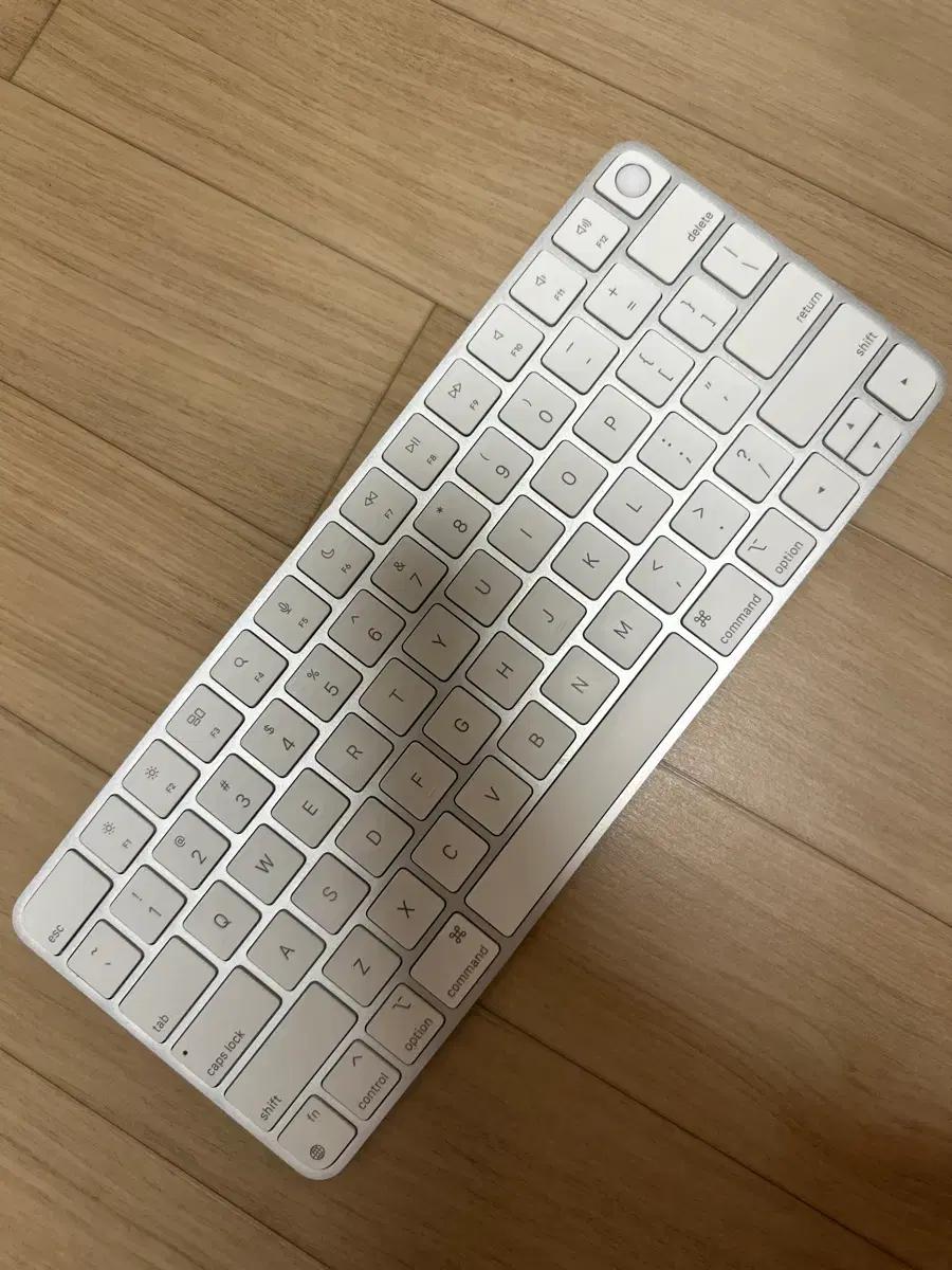 애플 매직 키보드 (터치 아이디)