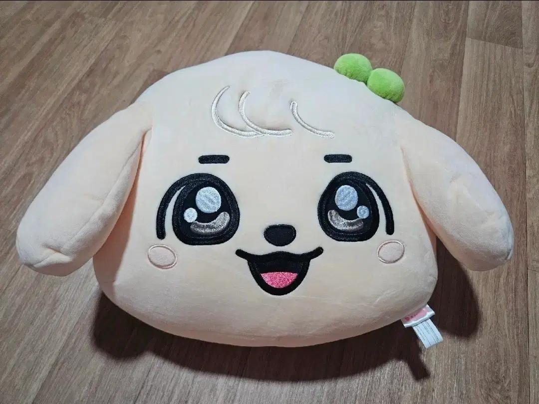 아이브 강안지 안유진 쿠션 (새상품)