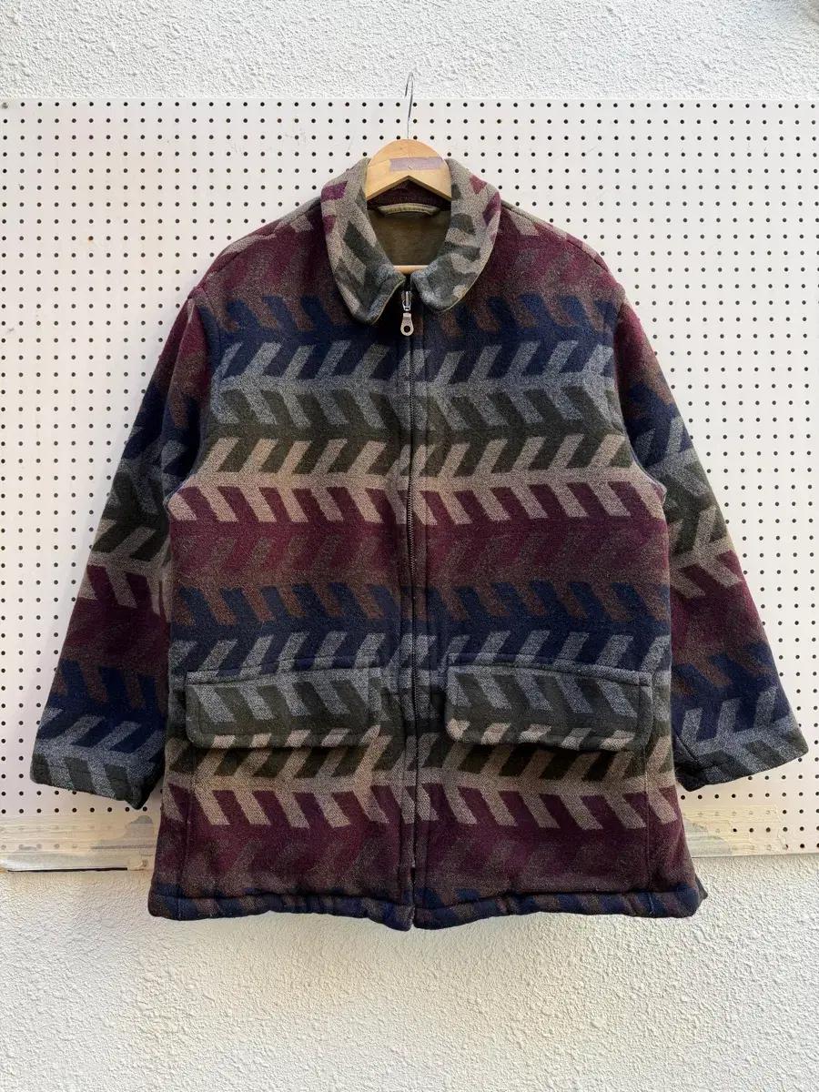 HUGO BOSS NATIVE AMERICAN AZTEC 휴고보스울자켓