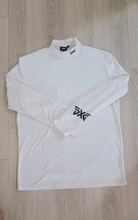 PXG 화이트 긴팔 티셔츠 110