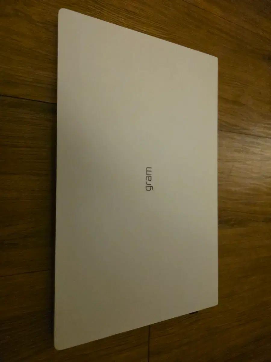 LG 그램 15ZB995
