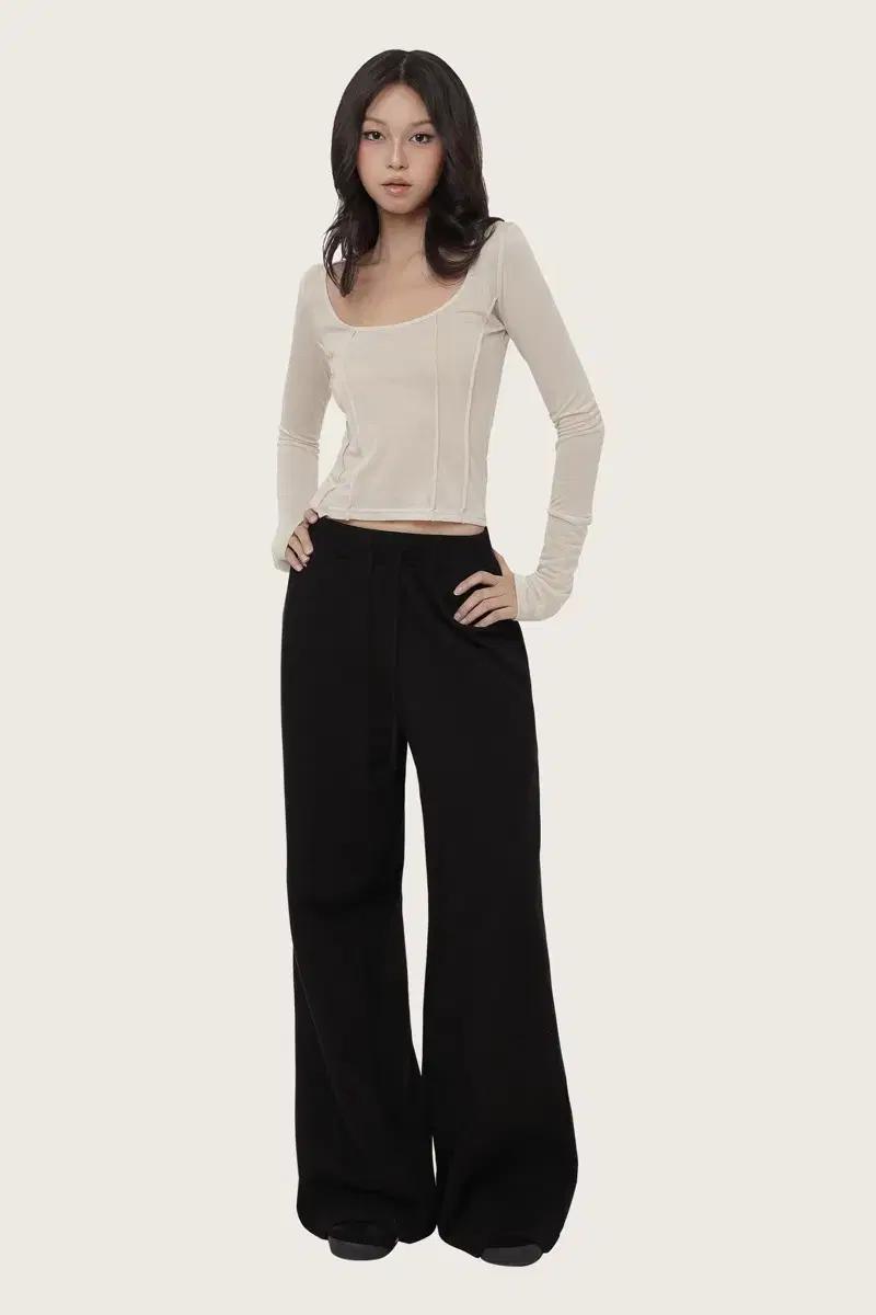 클리시어 Mellow slim inner top 새상품