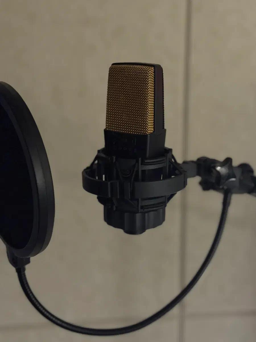 AKG C414 XLII 콘덴서 마이크 풀세트