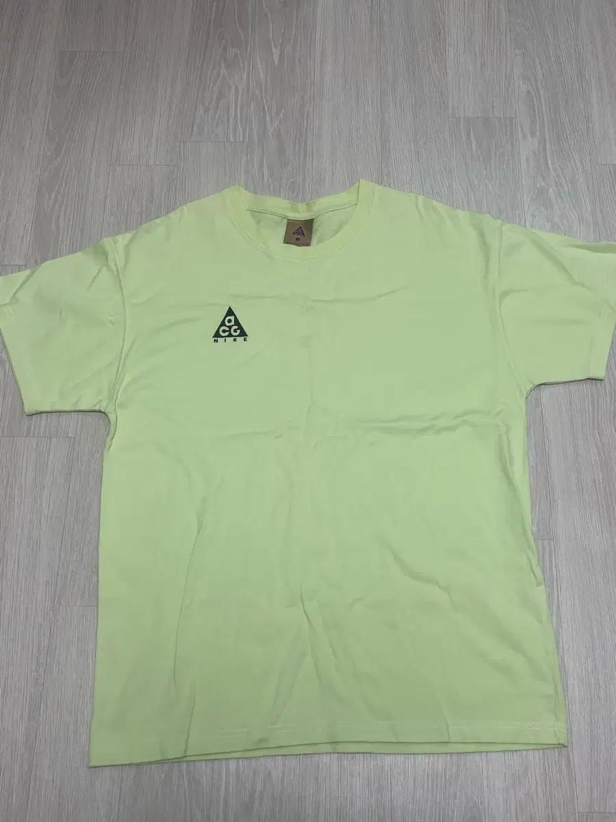 [S] 나이키 acg 로고 반팔 티셔츠 형광
