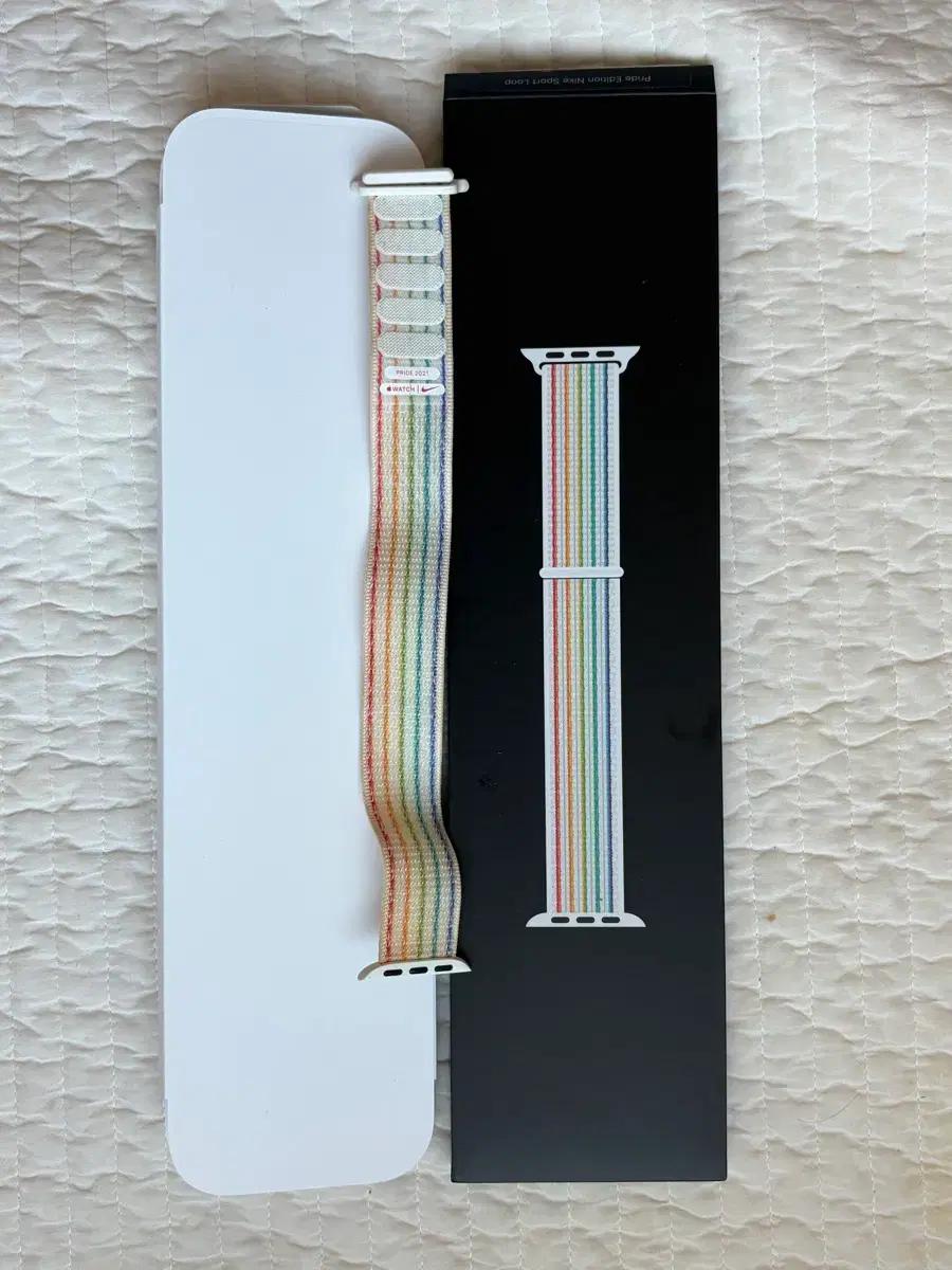 애플워치 스트랩 나이키 프라이드 화이트 스포츠루프  41mm 정품