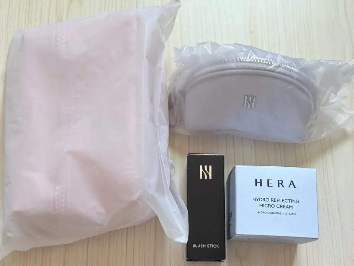 헤라 블러쉬스틱 돌리