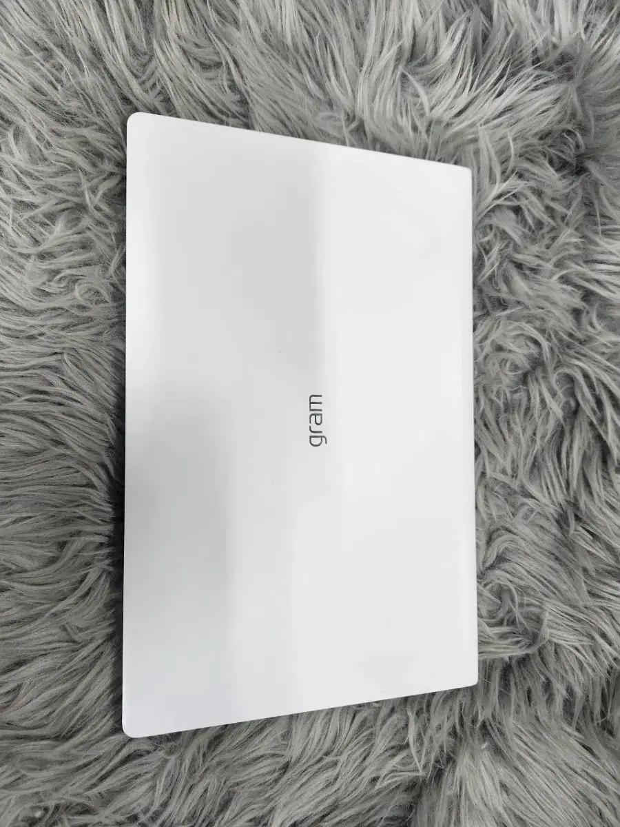 LG 그램 14인치 노트북 i5 엑셀한글 파워포인트 캐드 포토샵 일러스트