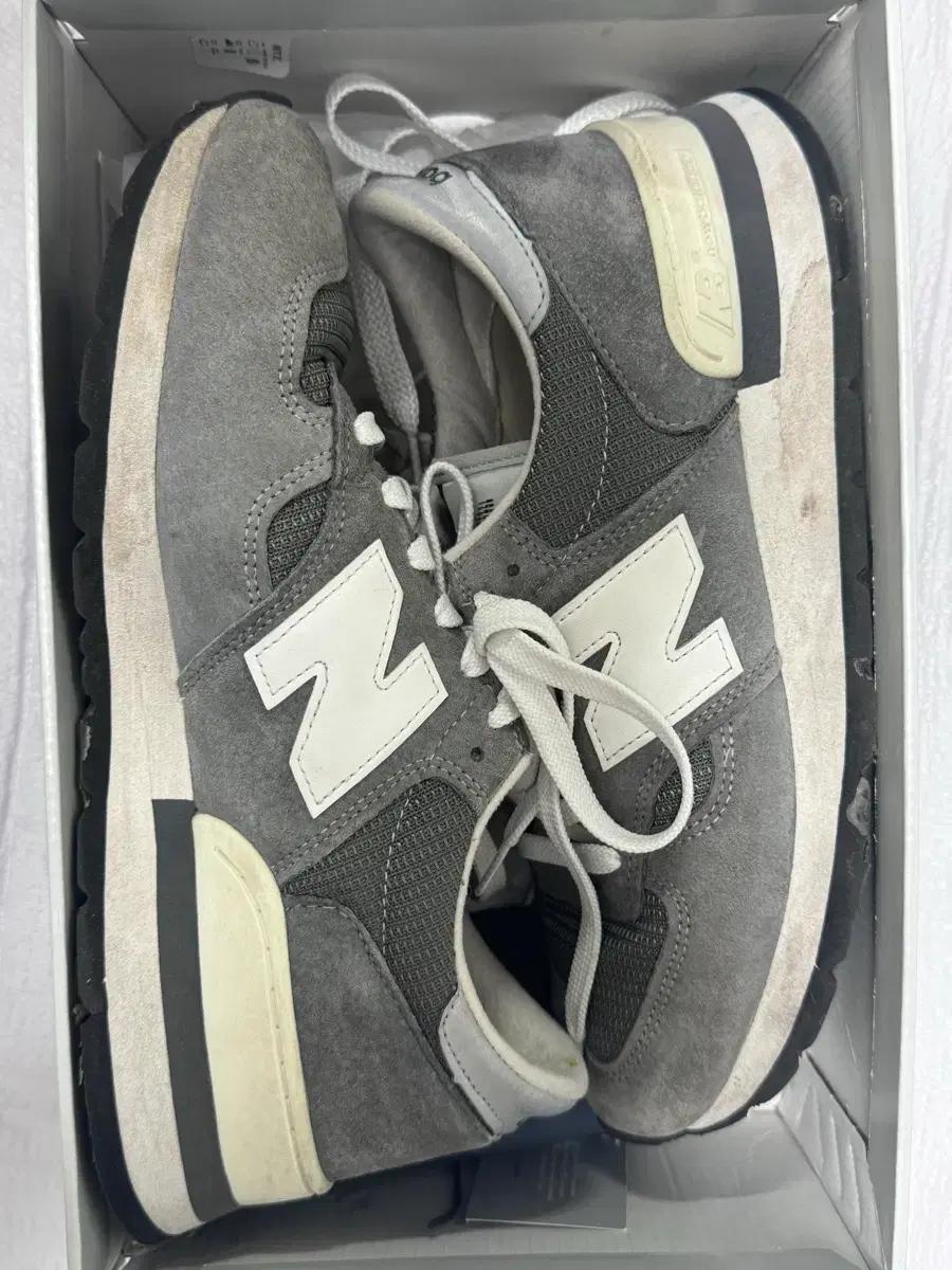 뉴발란스 990 사이즈 270