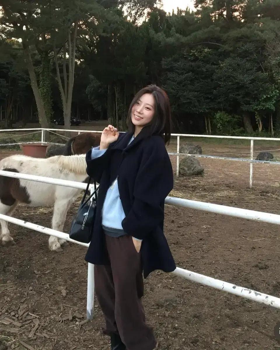(미개봉) 네세서리 프리 플리스 팬츠 브라운 리본빛 타낫 더바넷 그로브
