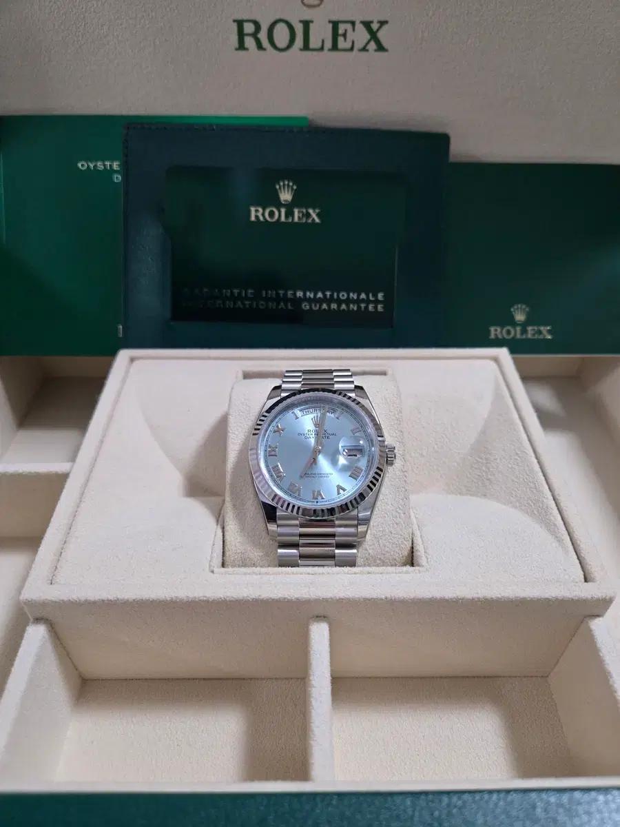 롤렉스 데이데이트 36MM 아이스블루 PT 플루티드 로만 23년 풀셋