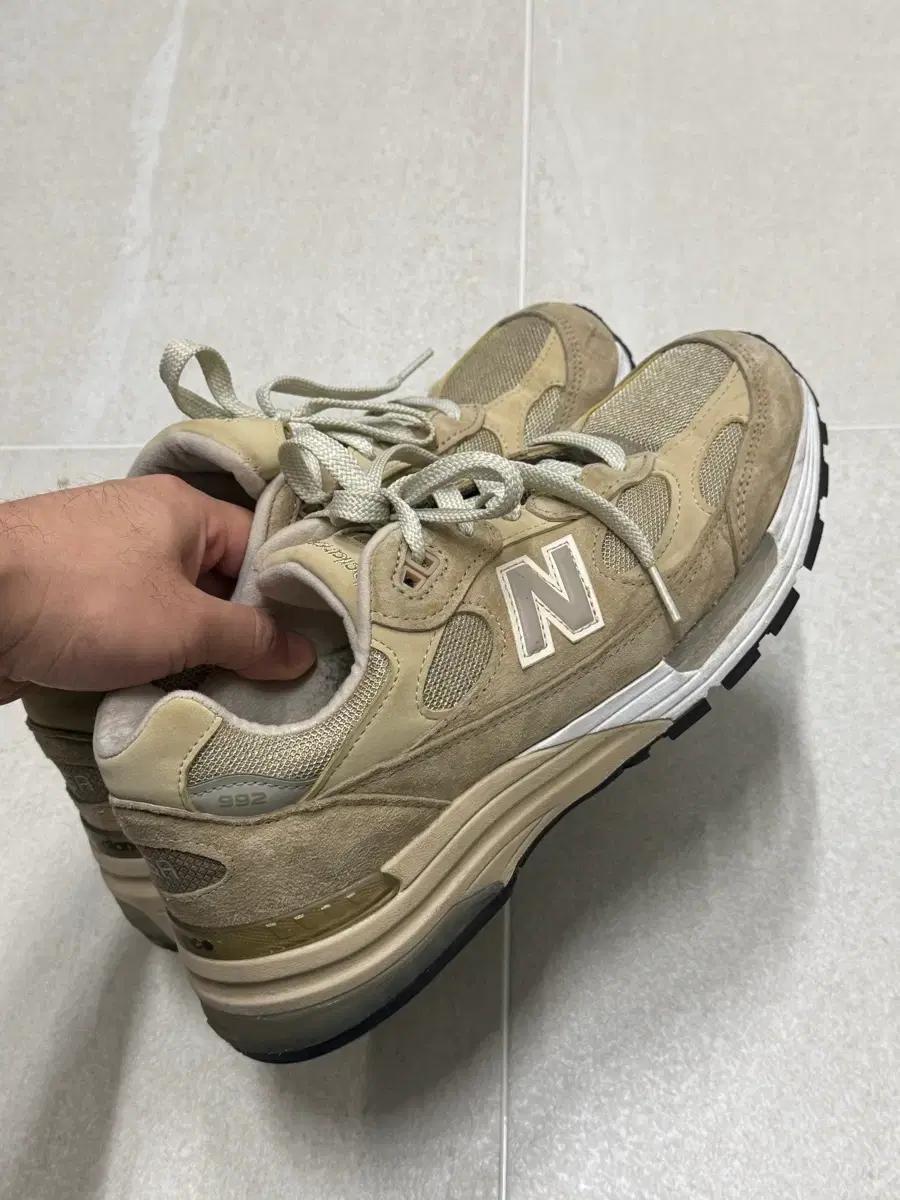 뉴발란스 992 tan