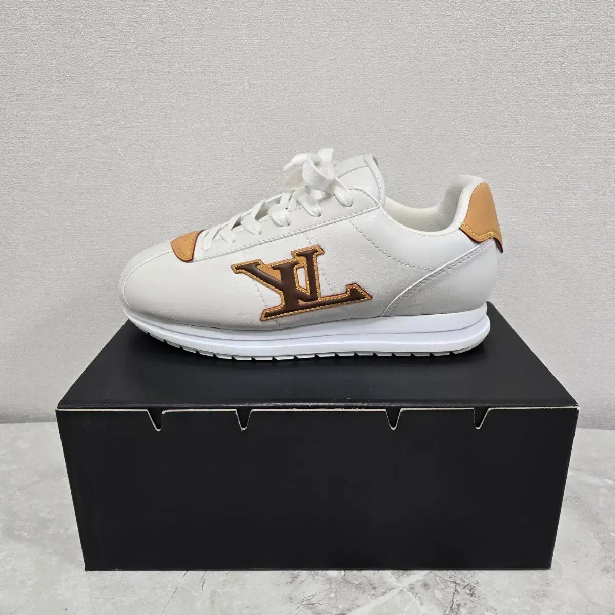 25fw 루이비통 LV 버터소프트 스니커즈 신발 9사이즈 280 285