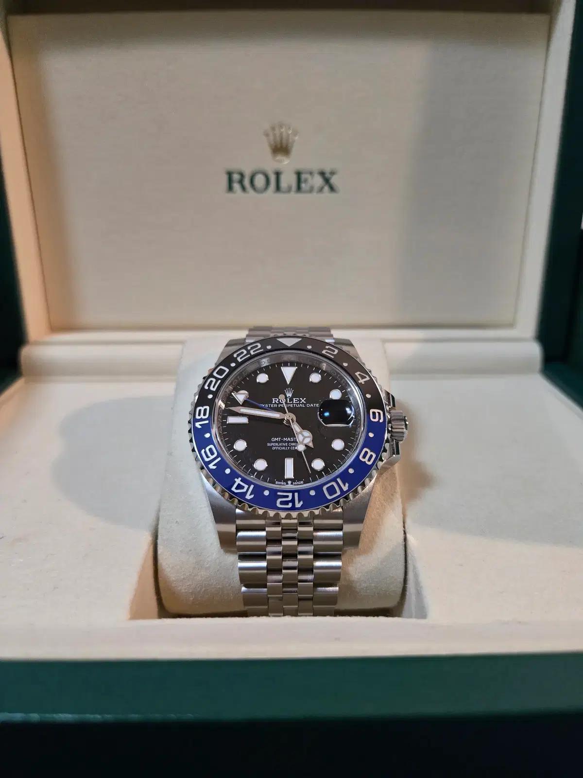 롤렉스 GMT MASTER 2 배트걸 풀구성품 판매합니다