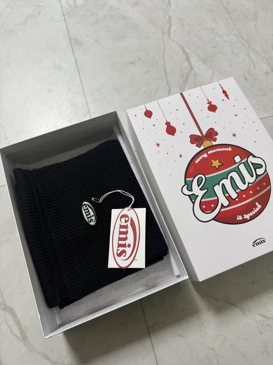 [무료배송] emis 이미스 네이비 니트 머플러