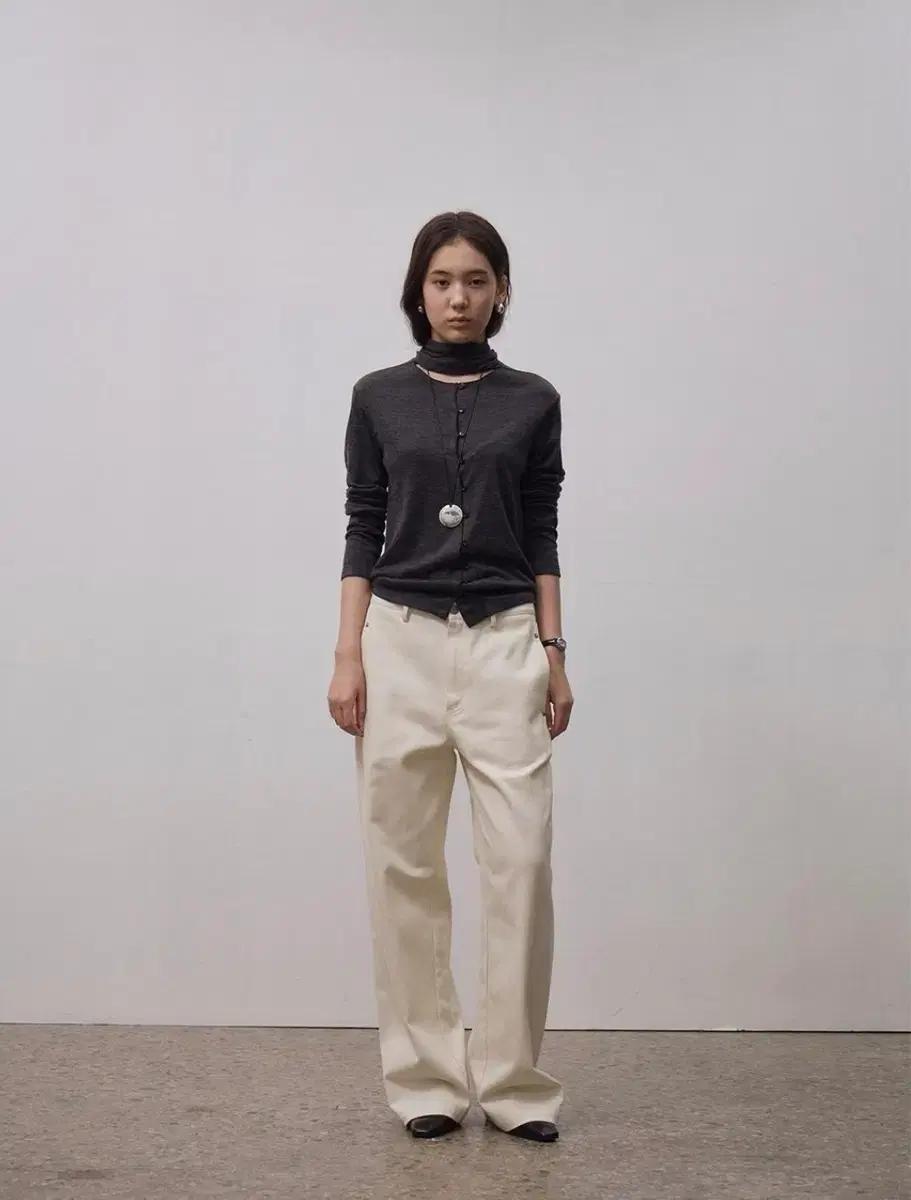 호와스 LORRAIN TIE TOP (CHARCOAL)
