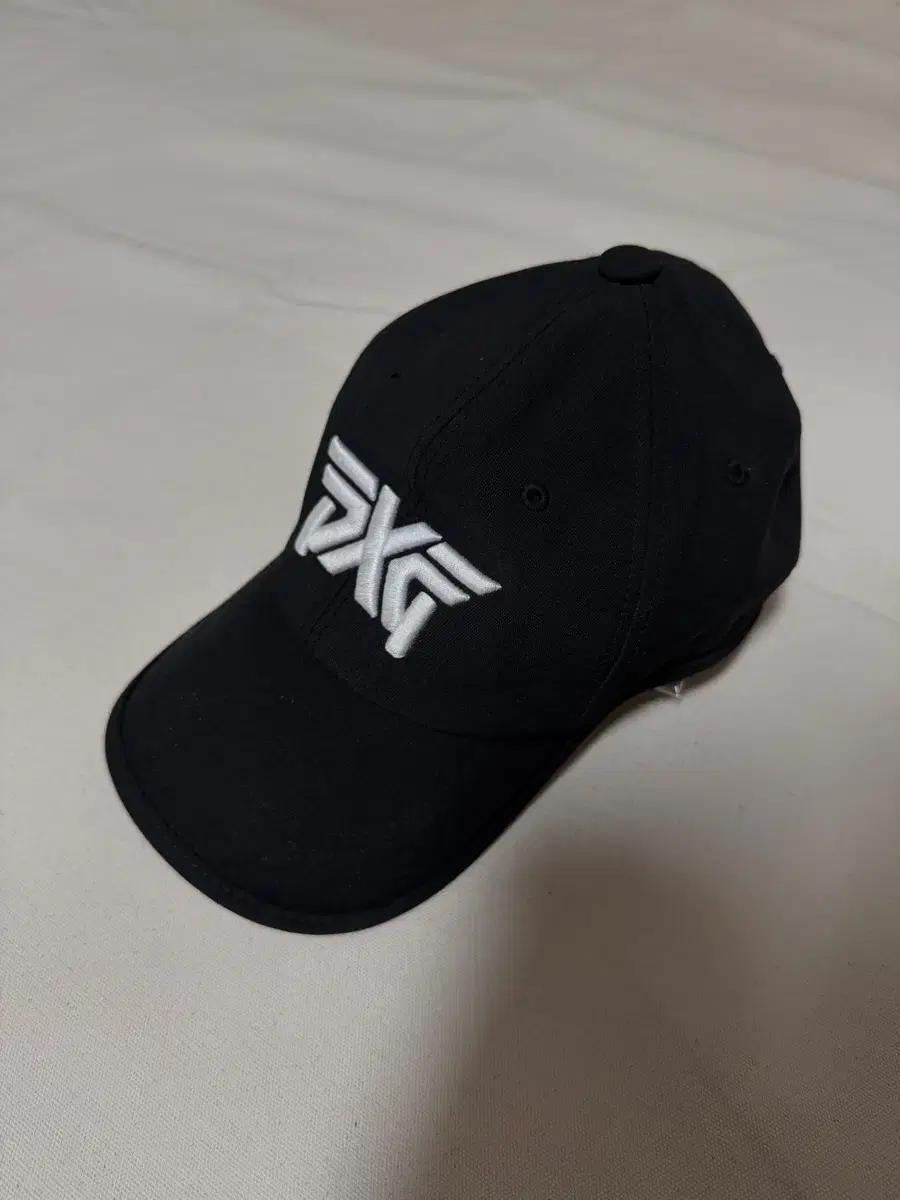 PXG 블랙 볼캡 모자 (매장 구입)