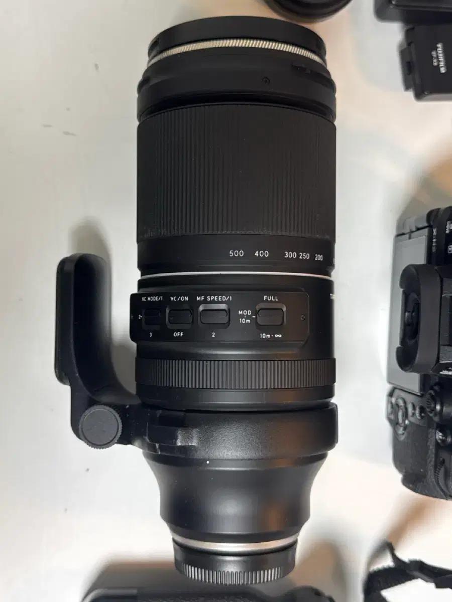탐론150-500 후지x마운트 렌즈 판매합니다.