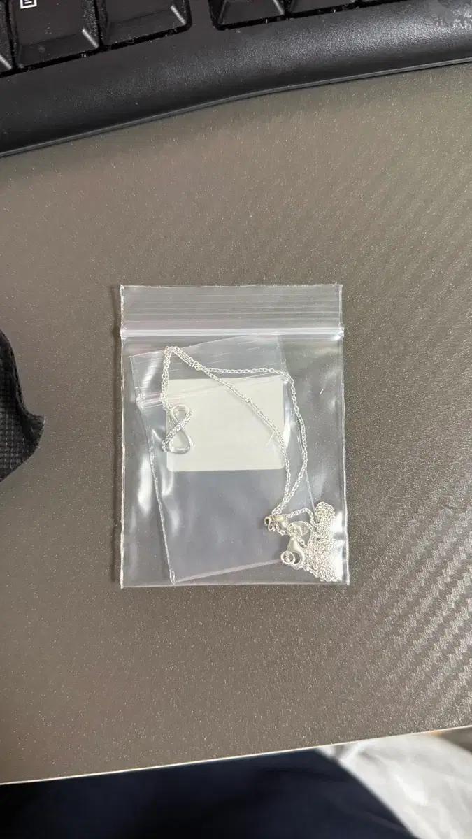 판도라 모먼트 스파클링 인피니티 콜리에 실버 목걸이