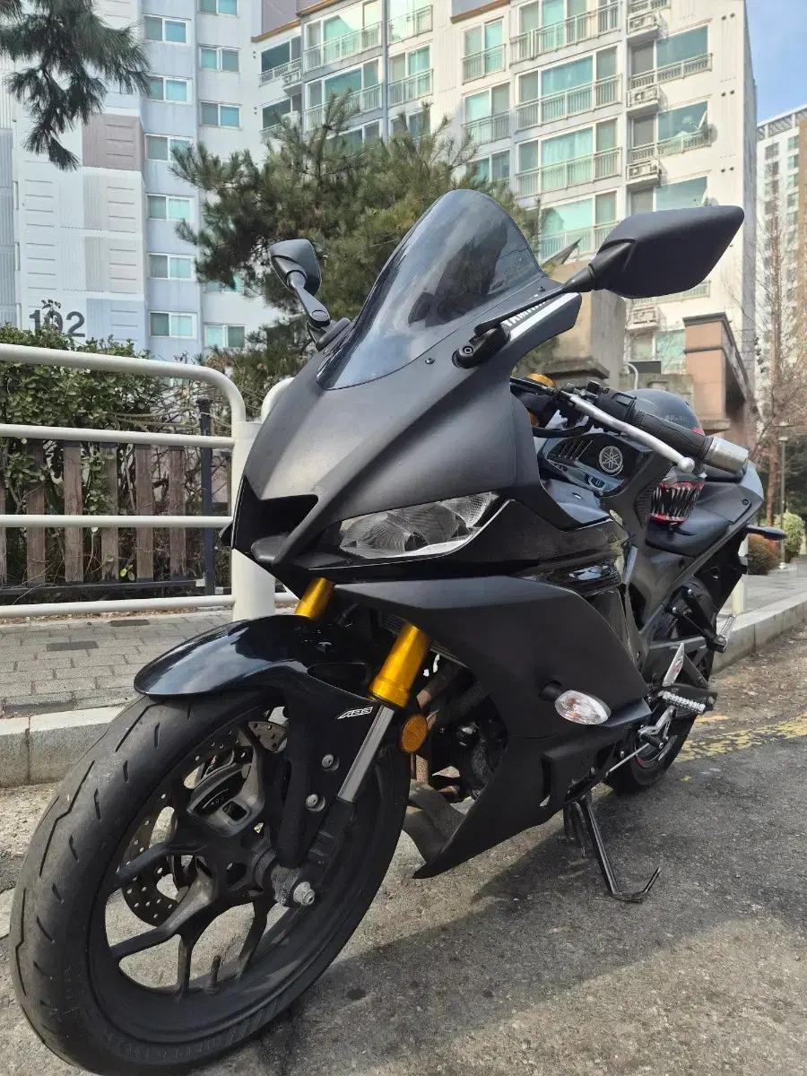 야마하 R3 20년식 판매합니다