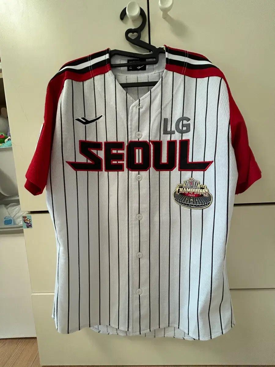 LG트윈스 2023 우승패치 서울 유니폼 임찬규 마킹 105(XL)