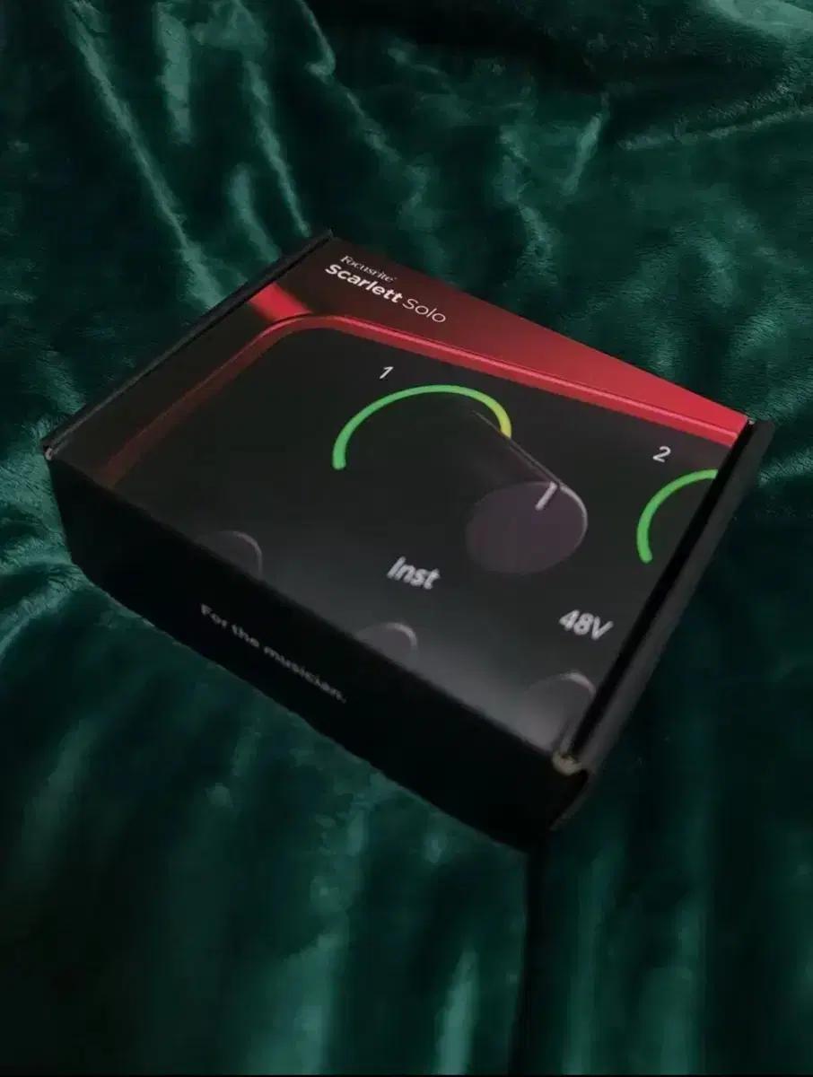 Focusrite Scarlett Solo 오디오 인터페이스