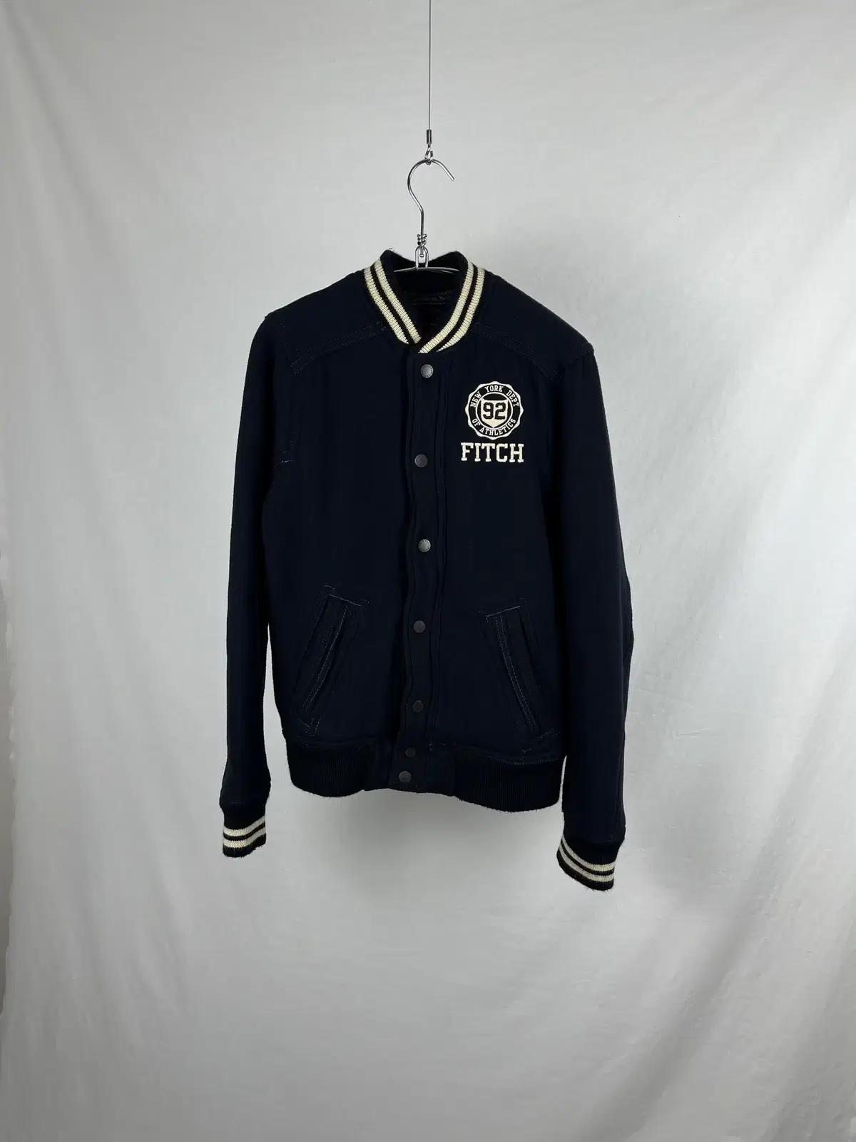 ABERCROMBIE & FITCH 울 혼방 바시티 자켓
