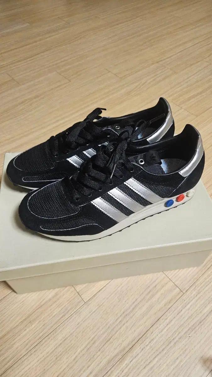 아디다스 LA트레이너 MIG(Made In Germany) 260사이즈