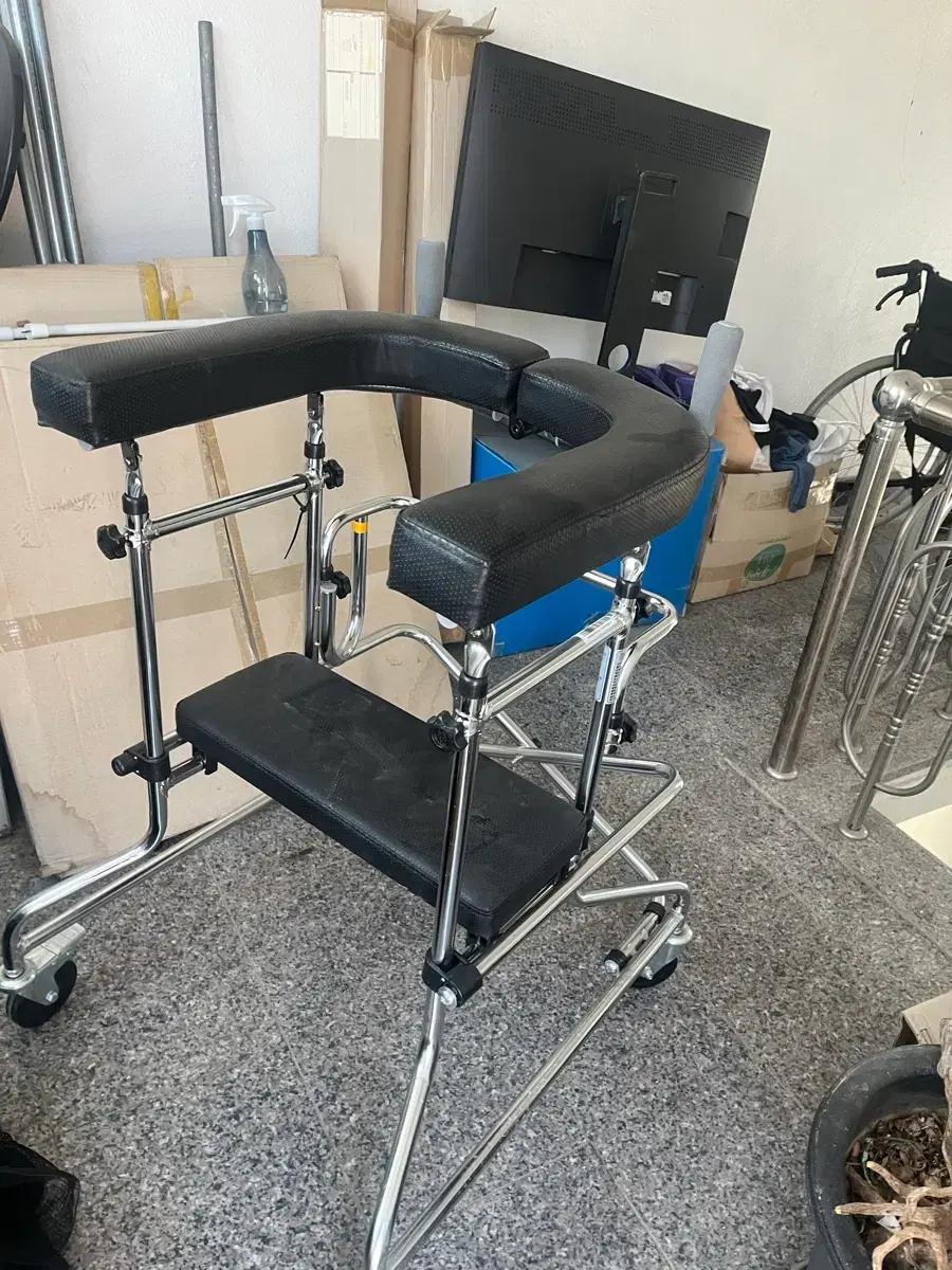 환자용 보행기 skb-110w