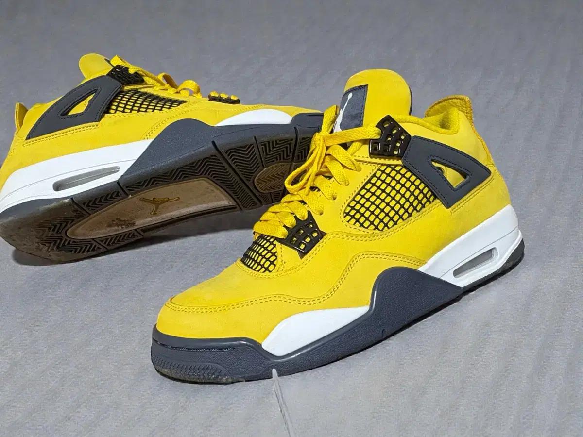 조던 4 투어 옐로우 라이트닝 275mm