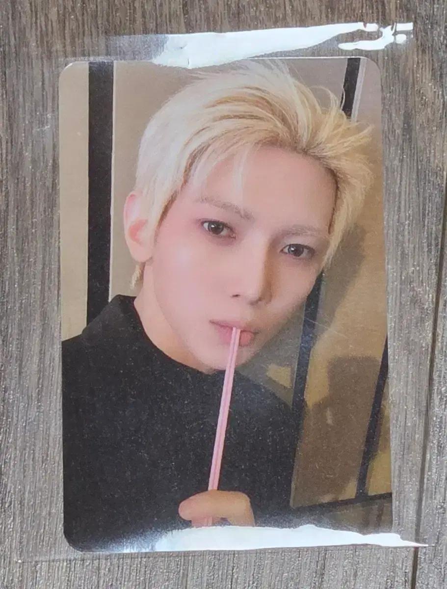 에이티즈 여상 애플뮤직 카페 스트로우 포카 포토카드 yeosang