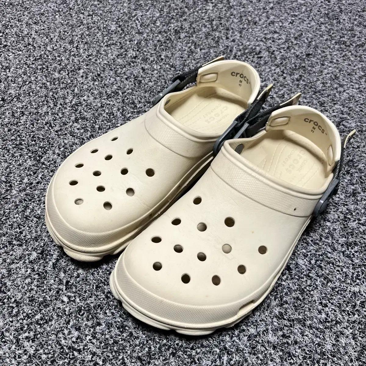 크록스 에코 클로그 M11