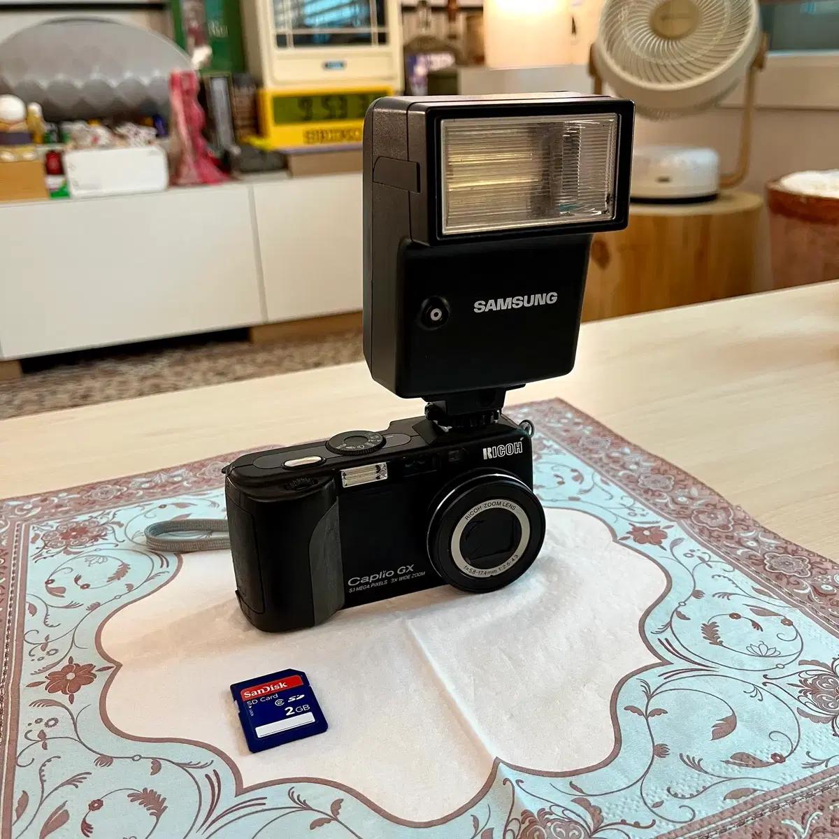 Ricoh(리코) Caplio GX 카메라 + SAMSUNG RE280X