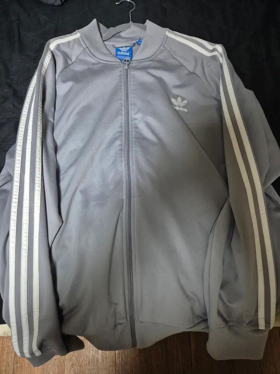 아디다스 삼선 트랙탑 그레이 2xl