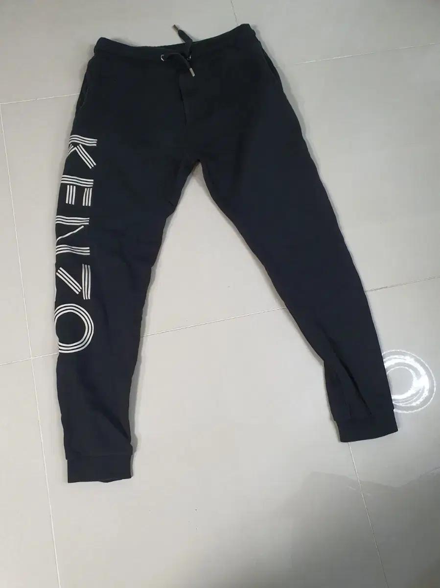 KENZO 겐조 블랙 트레이닝 바지남성