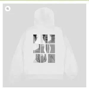 J2NNI5 제니 굿즈 제니 사진전 화이트 후드티 XL