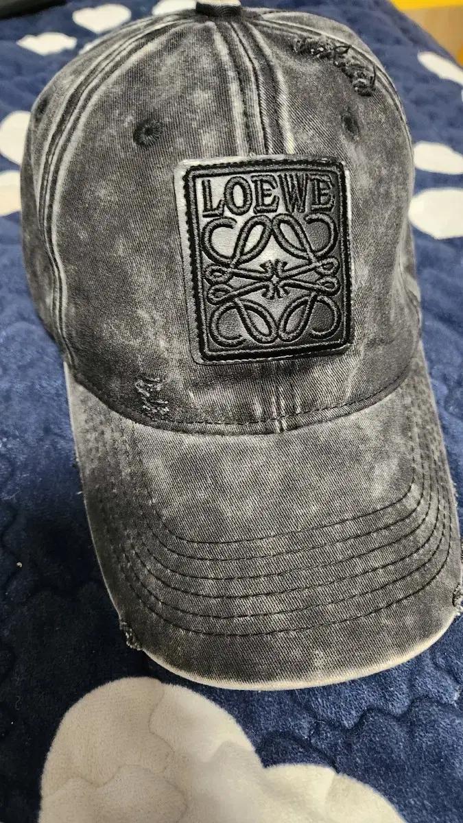 LOEWE 로에베 스타일 피그먼트 볼캡