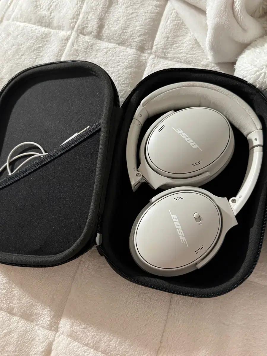 BOSE 보스 qc 헤드폰 화이트 스모크