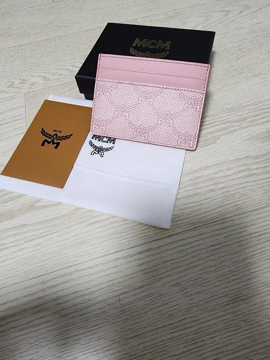 MCM카드지갑 새상품