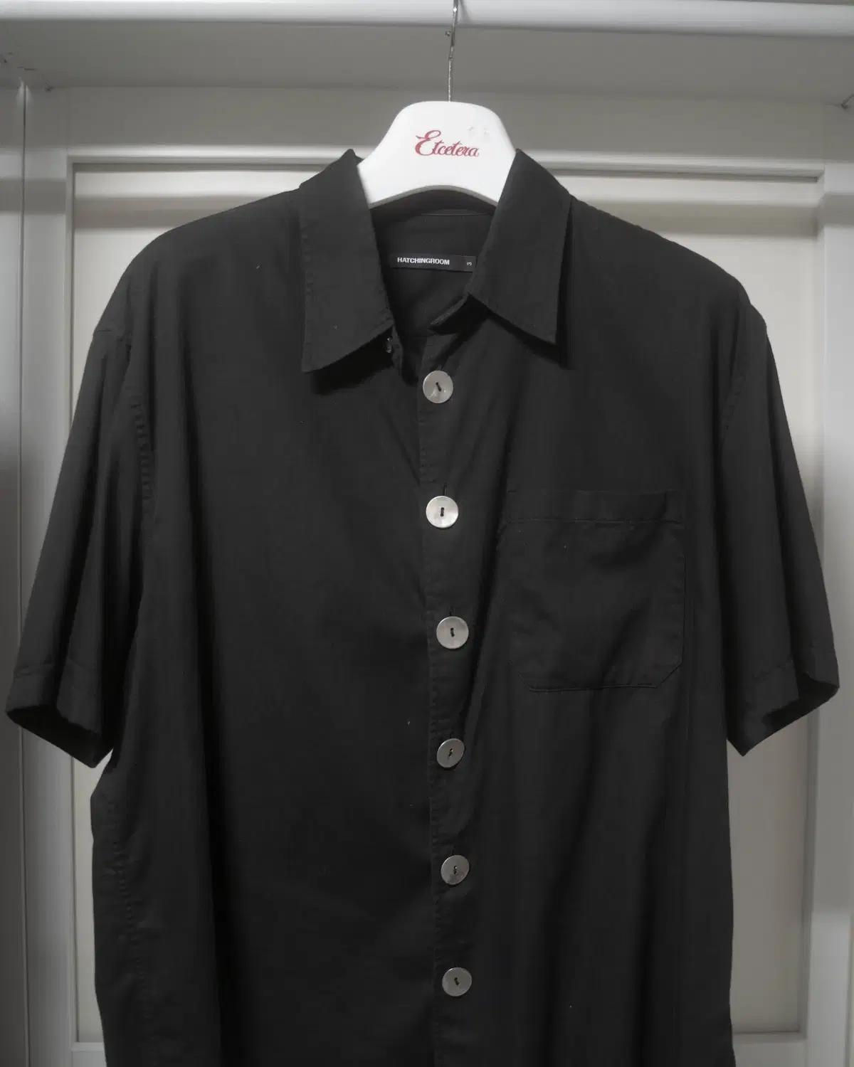 해칭룸 Arrow Shirt Big Button Black 셔츠 4