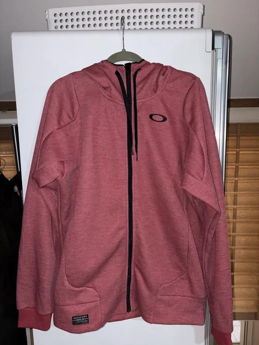 오클리(Oakley) 빅로고 후드집업 L