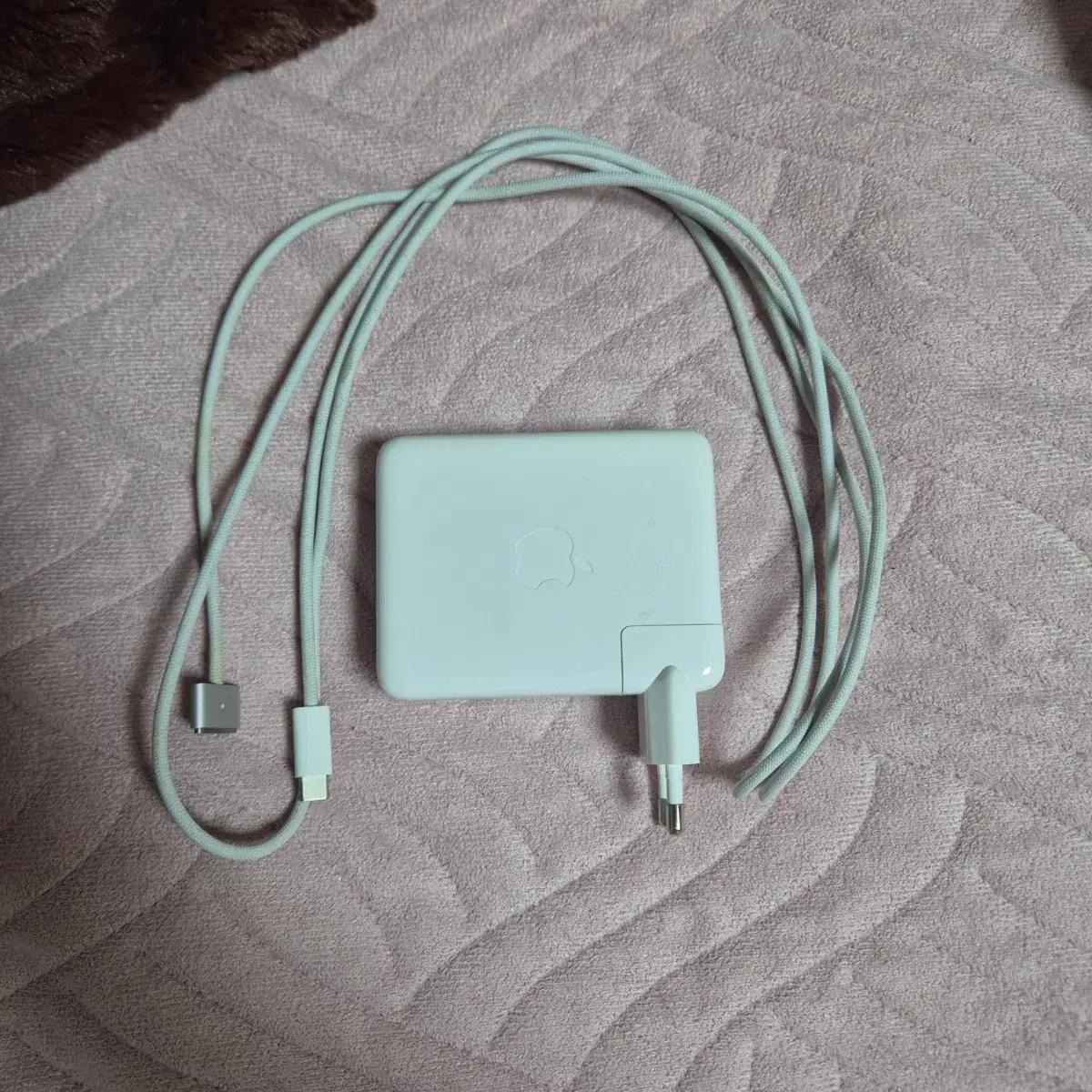애플 140W USB-C 전원 어댑터+맥세이프 3 2m 케이블