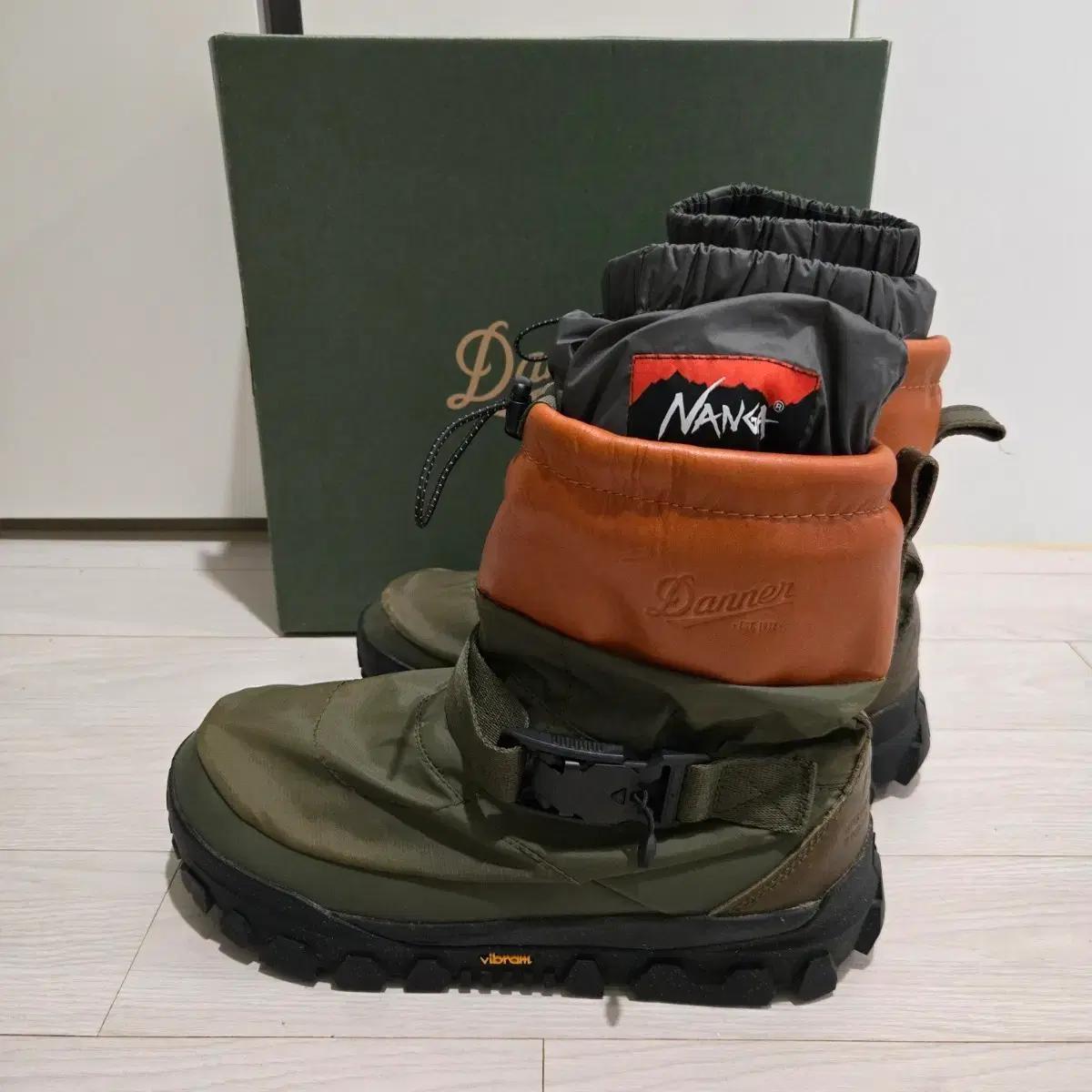 대너 x 난가 FREDDO 부츠 올리브 새상품 NANGA DANNER