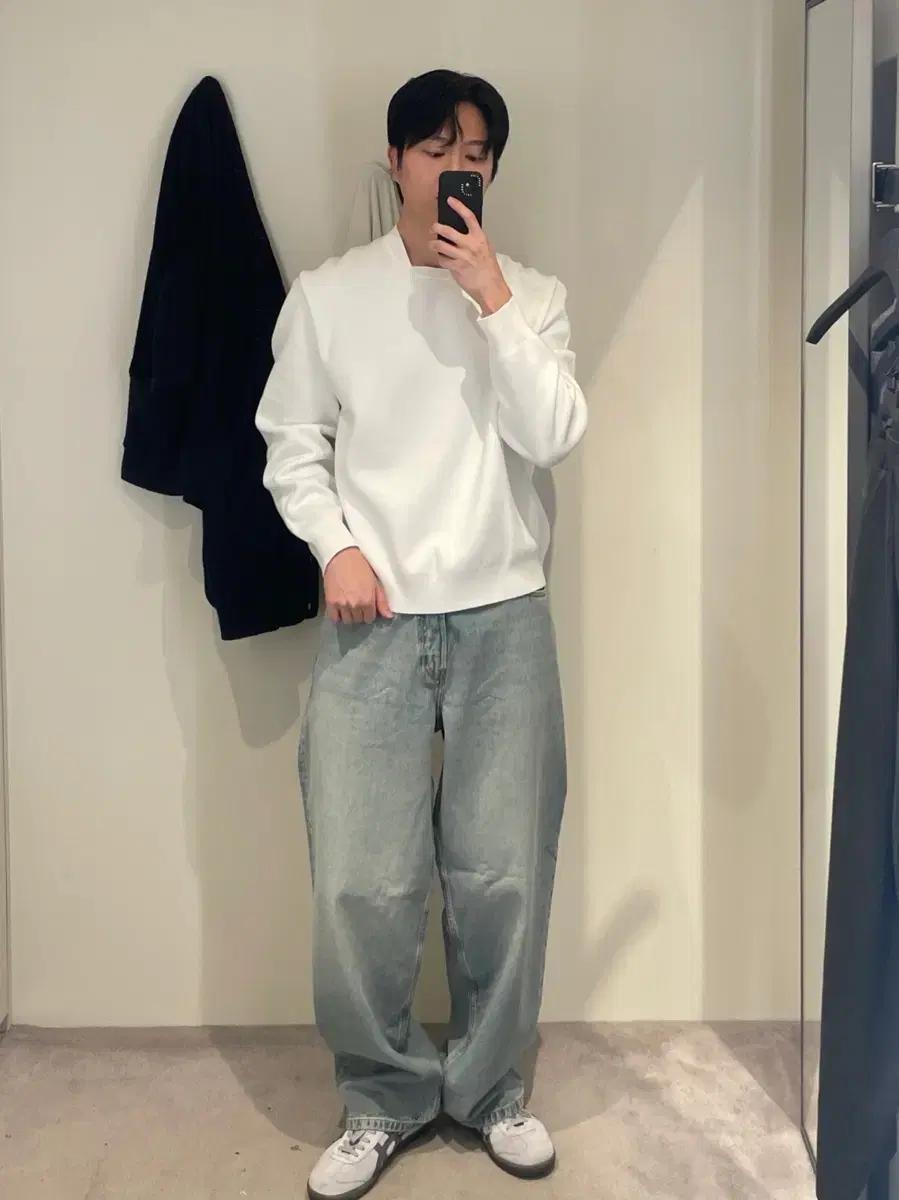 COS 코스 더블페이스 보머 넥 니트 화이트 L사이즈