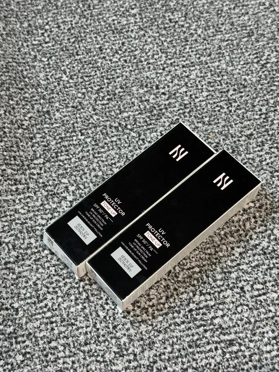 [미개봉] 헤라 UV 프로텍터 톤업 선크림 50ml